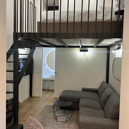 Cortivo House Suite Perugino 8 มิลาน ภายนอก รูปภาพ